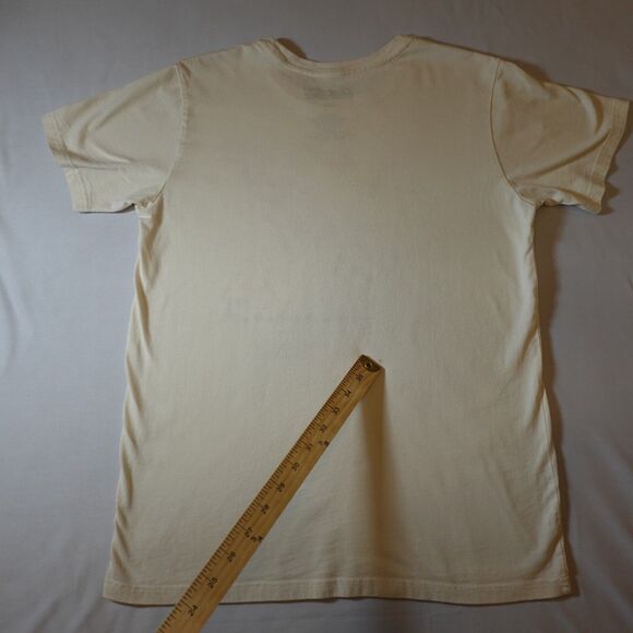 Coca-Cola Company Officially Licensed Coke Shirt Juniors Large Cream Graphic Tee - Picture 4 of 14